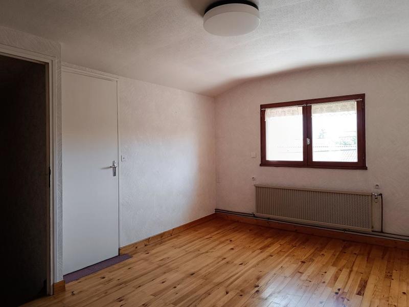 Maison - 150 m² - 9 pièces