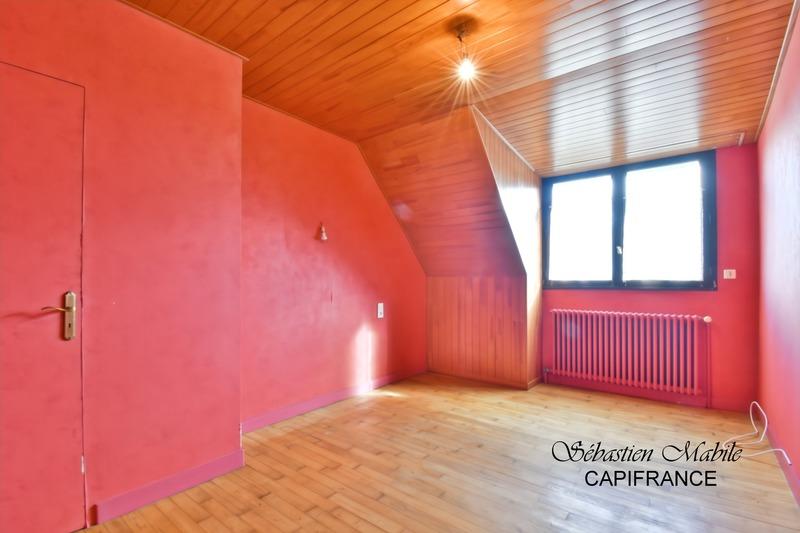 Maison - 102 m² - 5 pièces