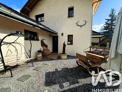 Maison - 100 m² - 4 pièces