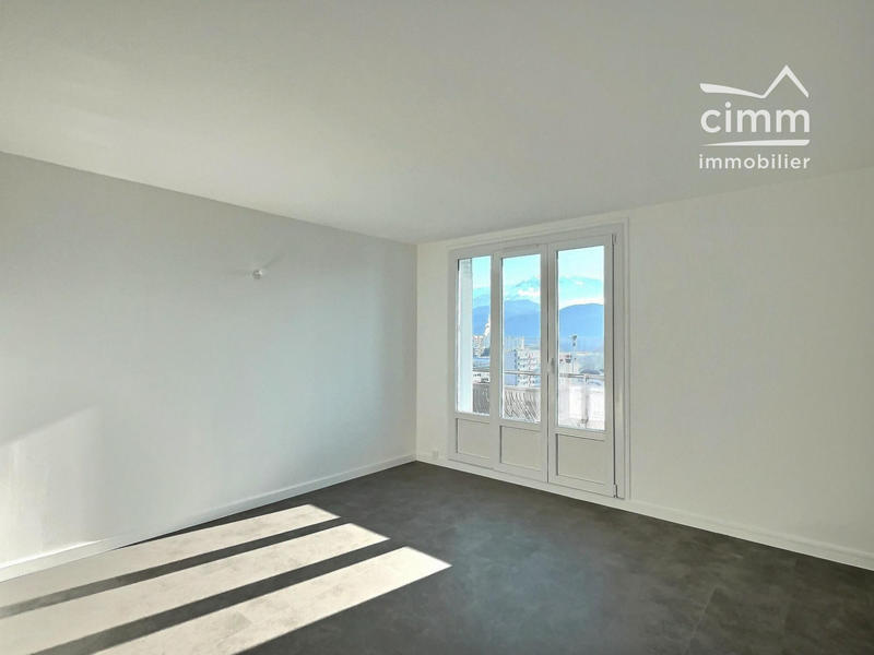 Appartement - 68 m² - 4 pièces