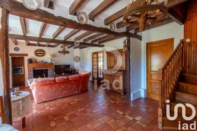 Maison - 203 m² - 8 pièces