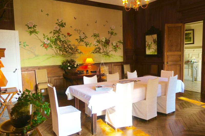 Manoir - 600 m² - 16 pièces