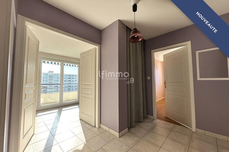 Appartement - 80 m² - 4 pièces