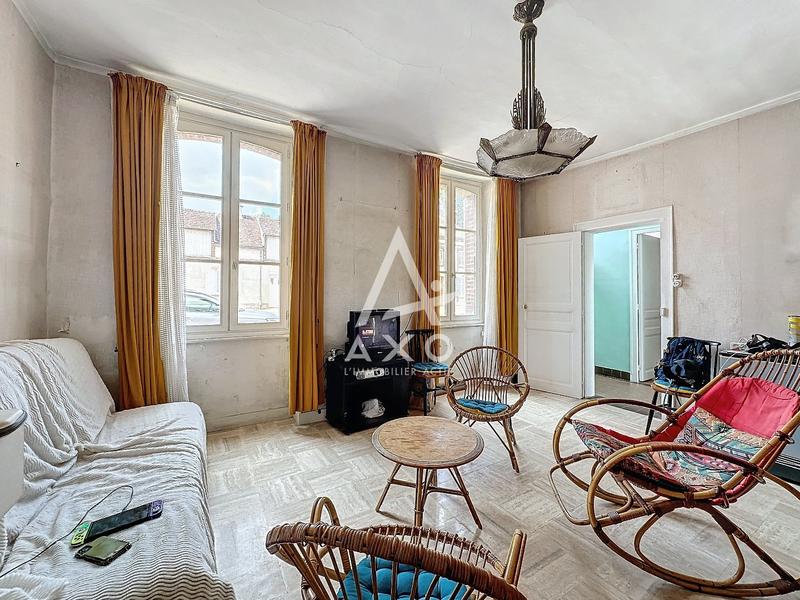 Maison de village - 100 m² - 5 pièces