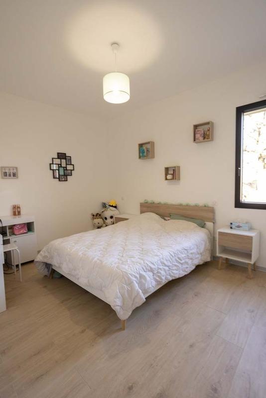 Maison - 167 m² - 7 pièces