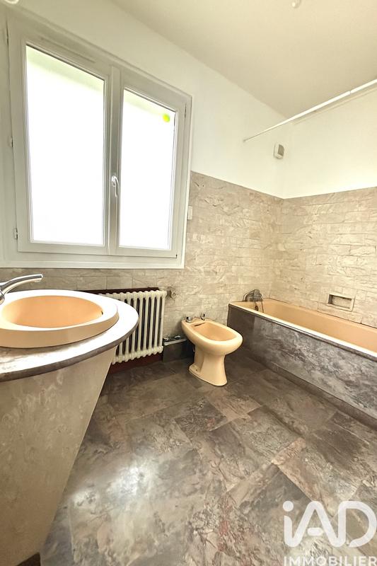 Maison - 165 m² - 6 pièces