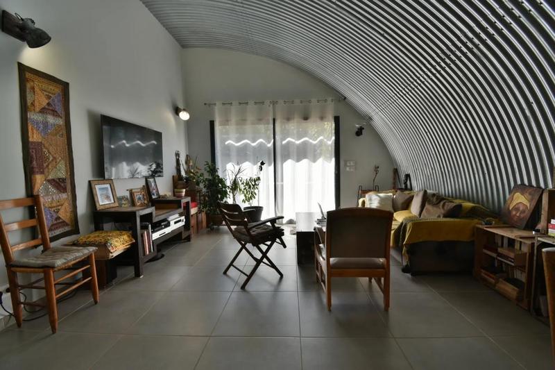 Mas - 296 m² - 8 pièces