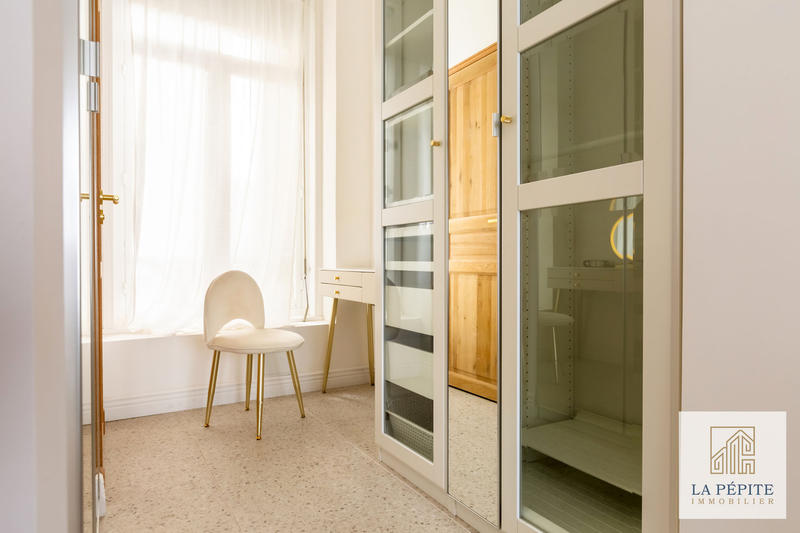 Appartement - 75 m² - 3 pièces