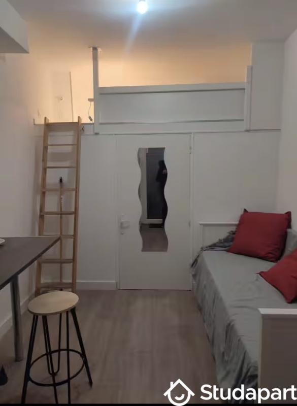 Appartement - 15 m² - 1 pièce