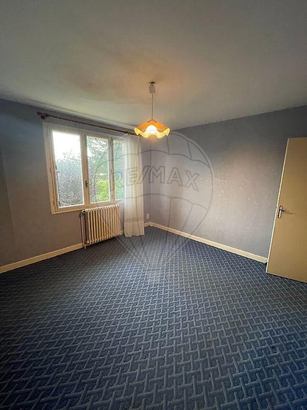 Maison - 147 m² - 6 pièces