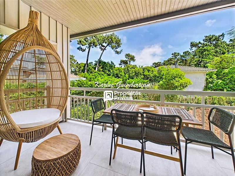 Villa - 200 m² - 8 pièces