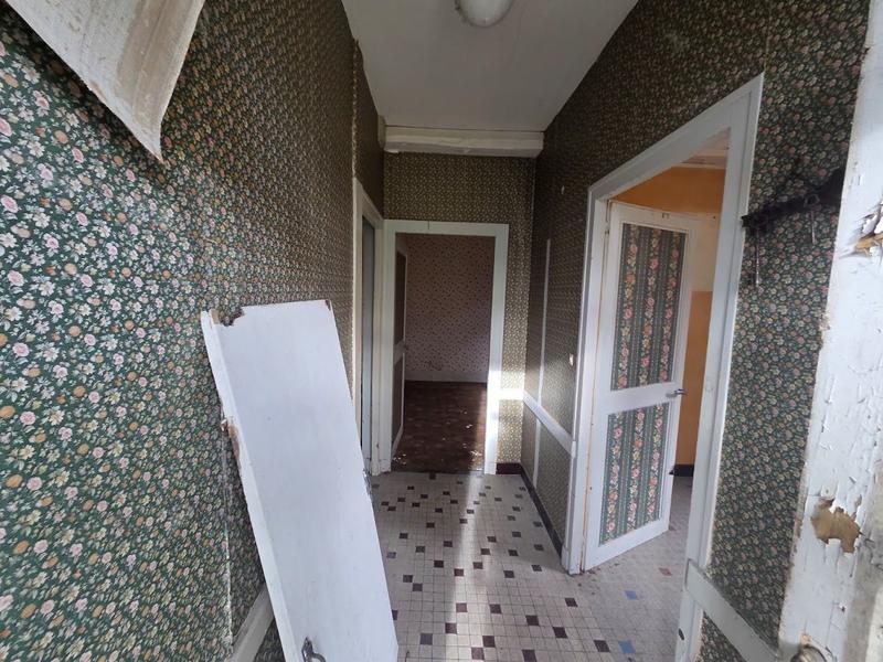 Maison - 400 m² - 21 pièces