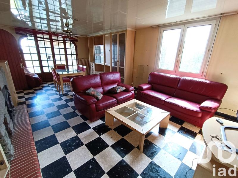 Maison - 208 m² - 5 pièces