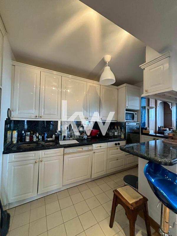 Appartement - 110 m² - 4 pièces