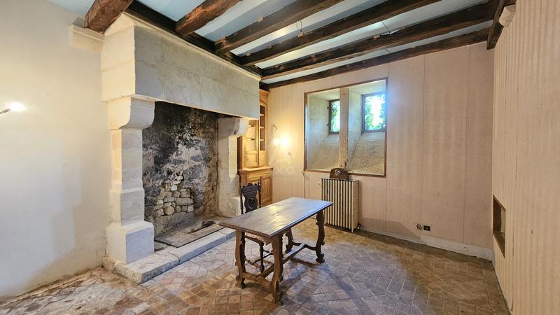 Maison - 337 m² - 6 pièces