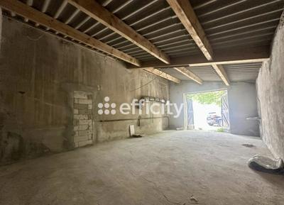 Maison - 97 m² - 4 pièces