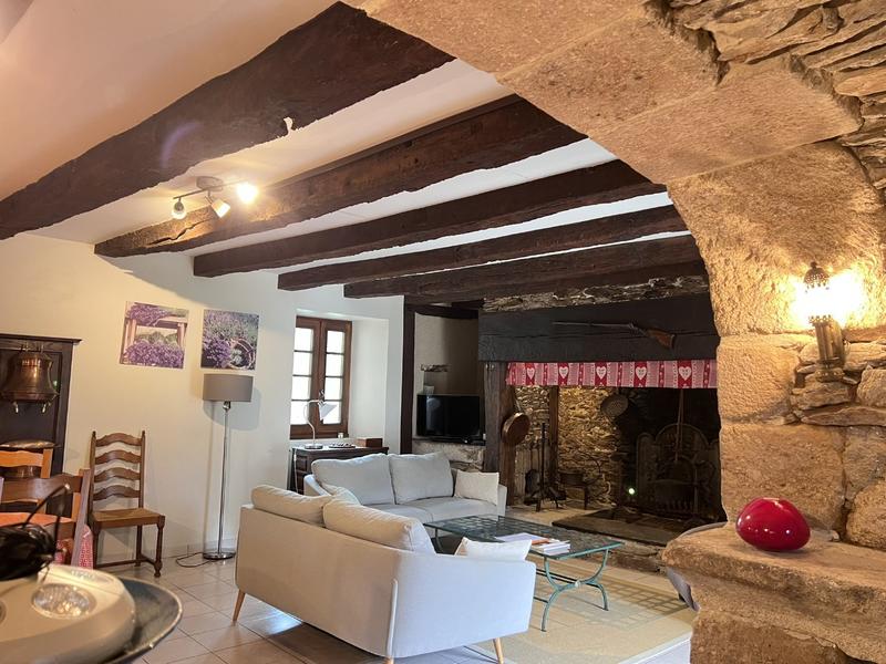 Propriété - 340 m² - 10 pièces