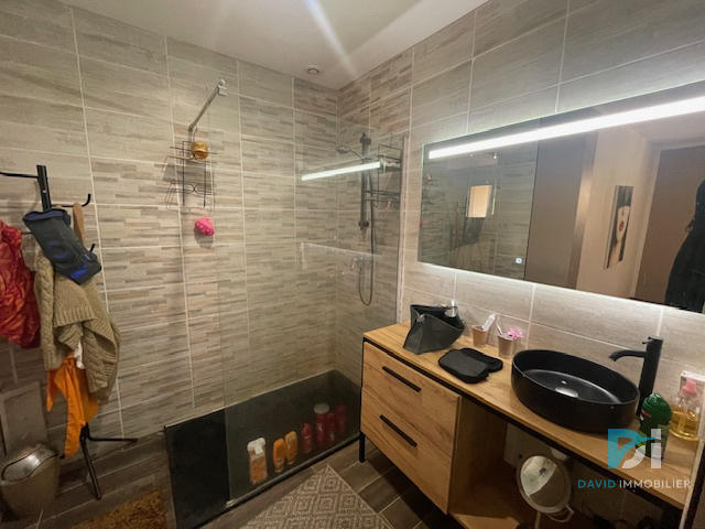 Villa - 163 m² - 6 pièces