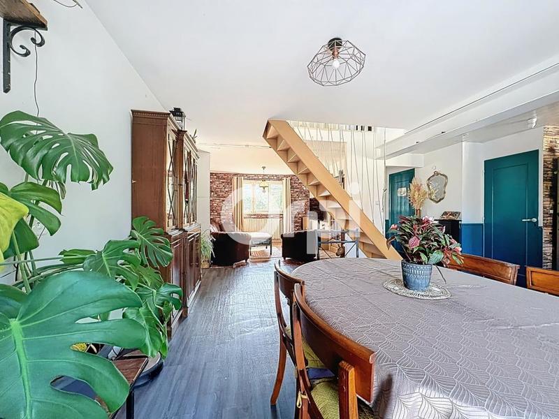 Maison - 120 m² - 4 pièces