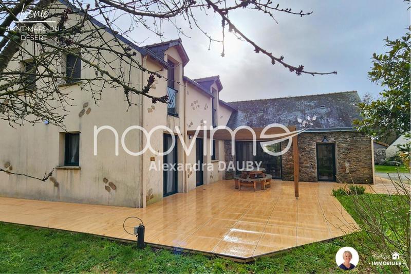 Maison - 180 m² - 6 pièces