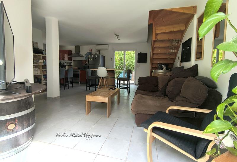 Maison - 95 m² - 4 pièces