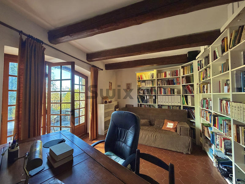 Maison de village - 130 m² - 8 pièces