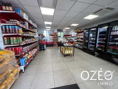 Fonds de commerce - 110 m²