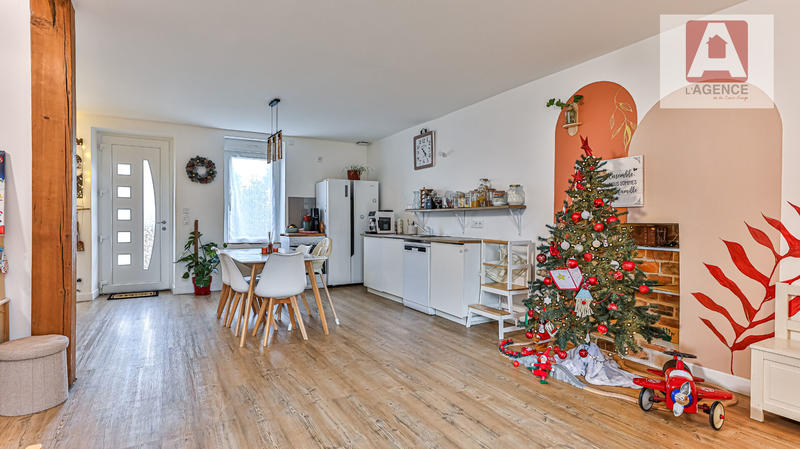 Maison - 106 m² - 4 pièces