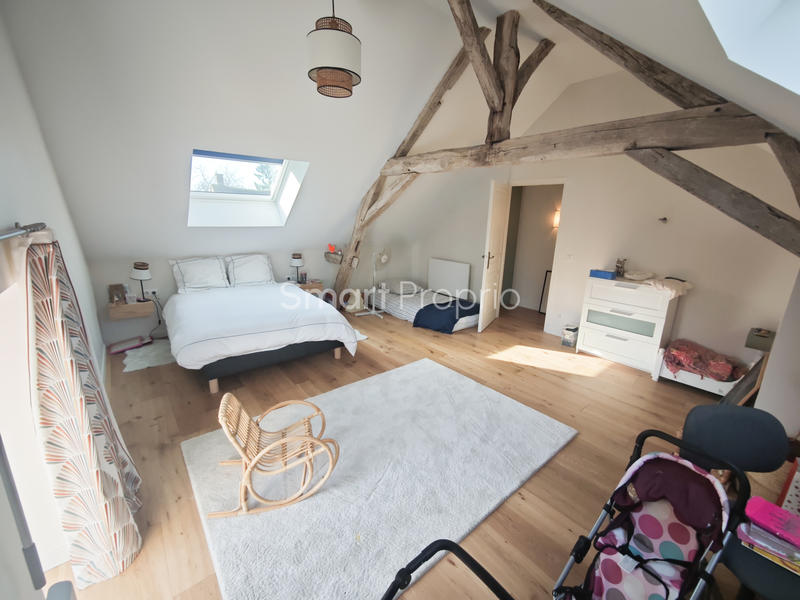 Maison - 300 m² - 9 pièces