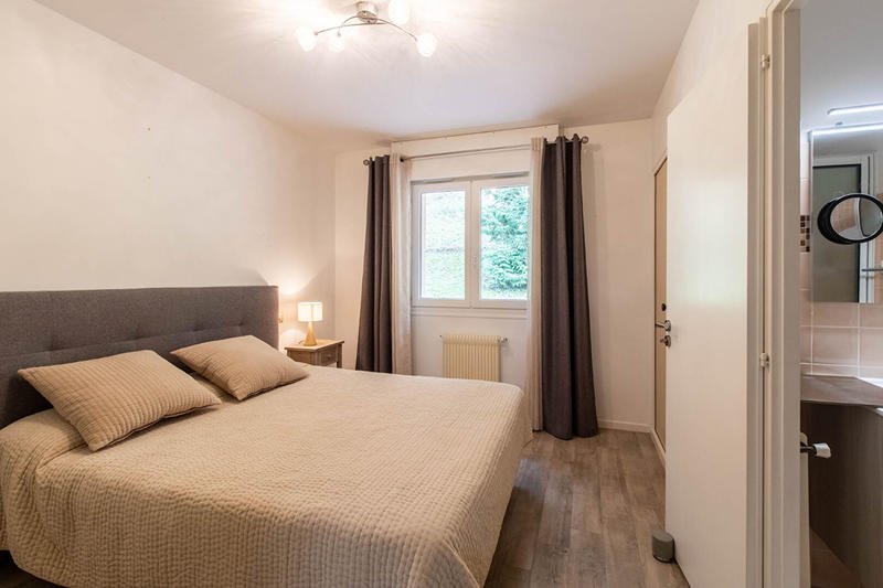 Maison - 199 m² - 8 pièces