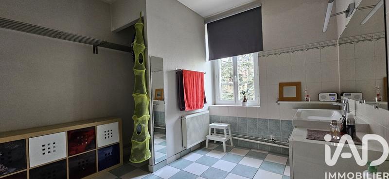 Appartement - 134 m² - 6 pièces