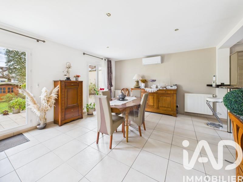 Maison - 120 m² - 6 pièces