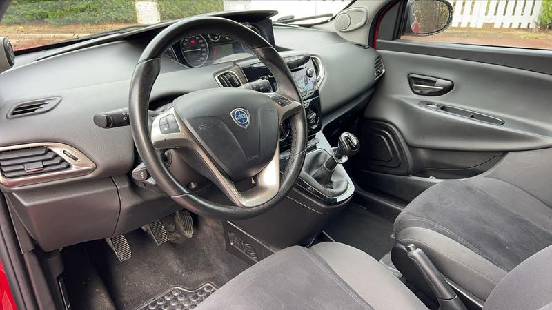 Lancia Ypsilon 1.2 69 Gold