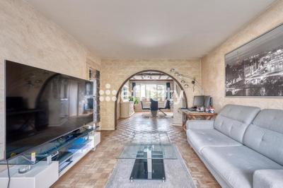 Appartement - 86 m² - 5 pièces