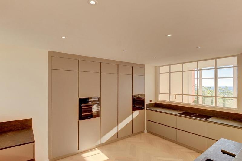 Appartement - 190 m² - 4 pièces