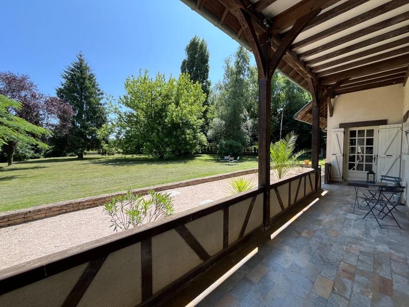 Maison - 178 m² - 7 pièces