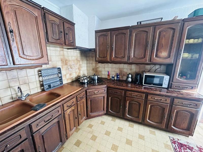 Maison - 140 m² - 6 pièces