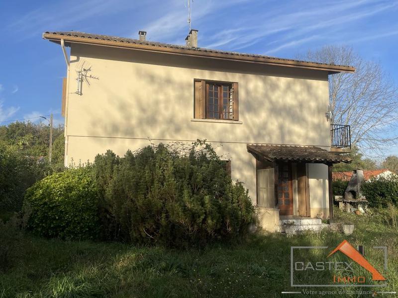 Maison - 152 m² - 7 pièces