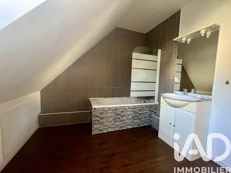 Maison - 88 m² - 4 pièces