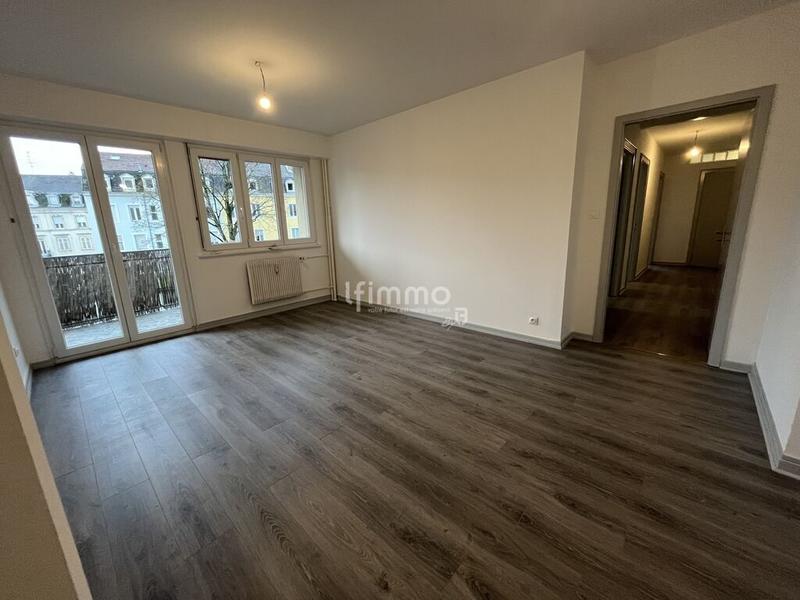 Appartement - 98 m² - 4 pièces