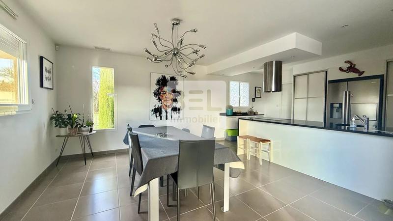 Maison - 159 m² - 6 pièces