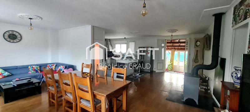 Maison - 135 m² - 6 pièces