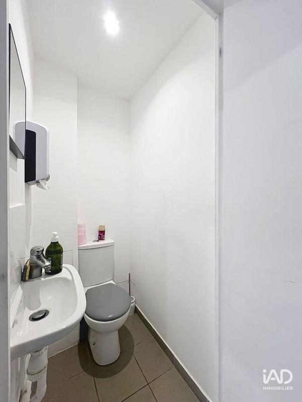 Local commercial - 330 m²