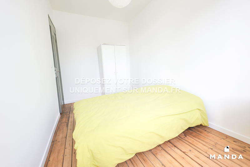Chambre - 10 m² - 5 pièces