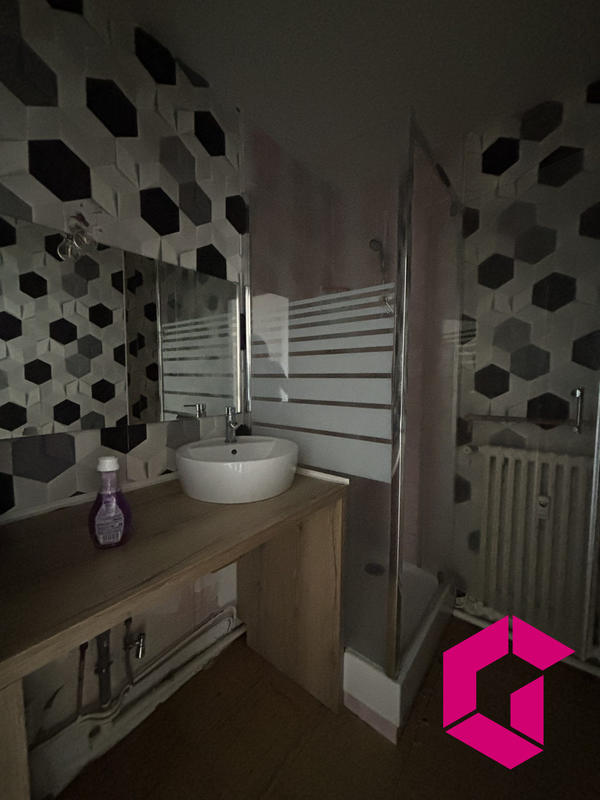 Appartement - 70 m² - 4 pièces