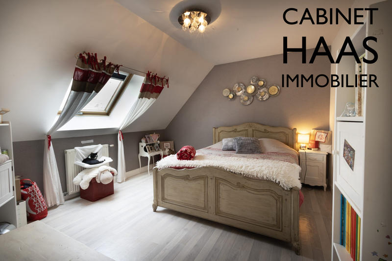 Maison contemporaine - 213 m² - 12 pièces