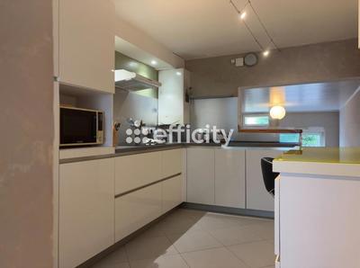 Maison - 70 m² - 4 pièces