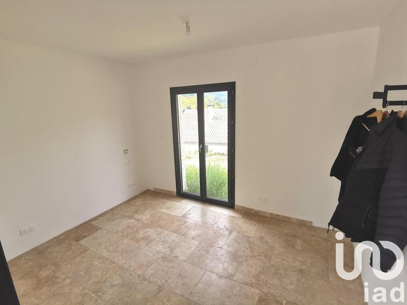 Maison - 212 m² - 6 pièces