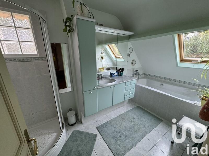 Maison - 157 m² - 7 pièces