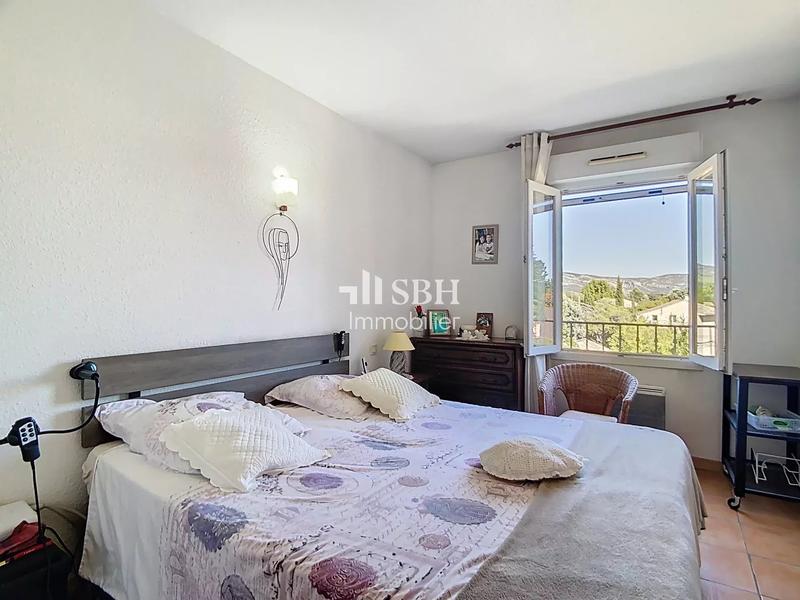 Appartement - 81 m² - 3 pièces